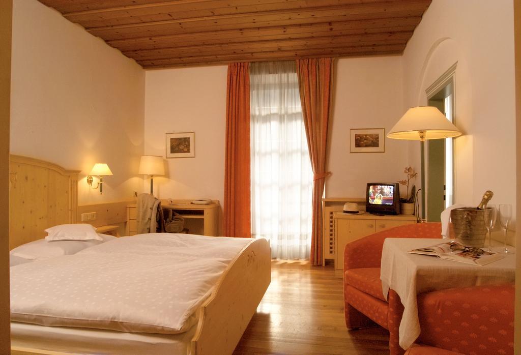 Romantik Hotel Post Nova Levante Luaran gambar